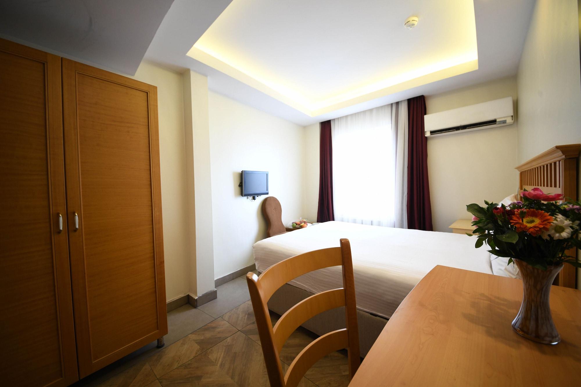 Park Star Hotel Taksim Istambul Extérieur photo