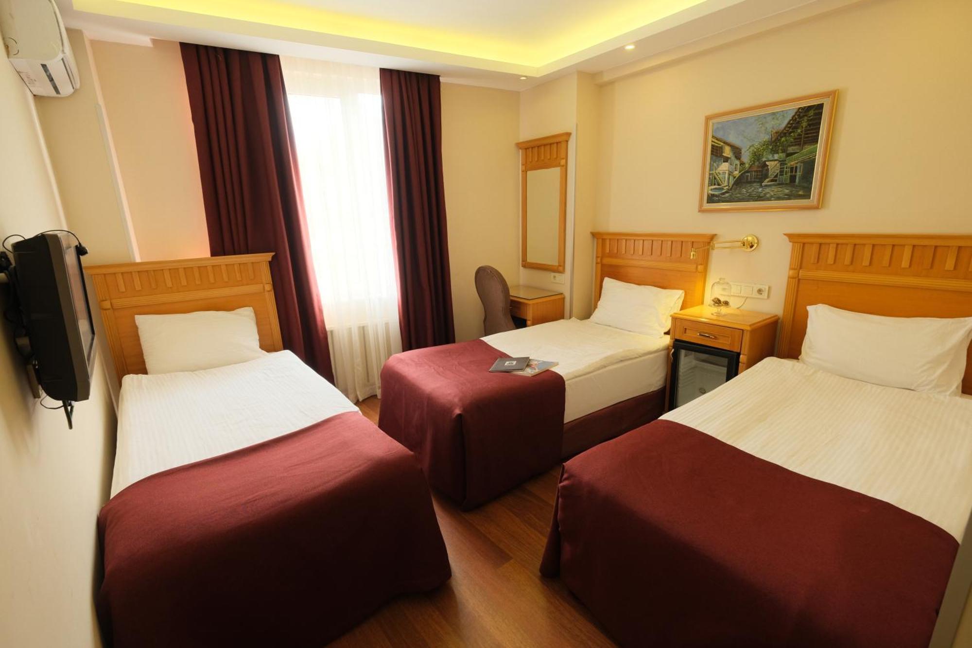 Park Star Hotel Taksim Istambul Extérieur photo